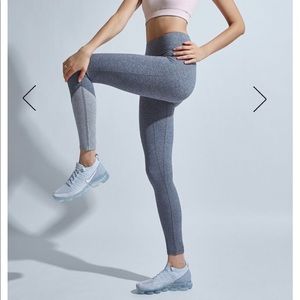 WE OVER ME inversion legging